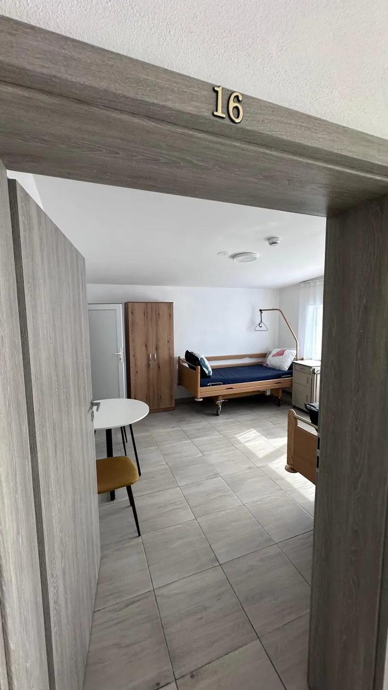Slider image 6